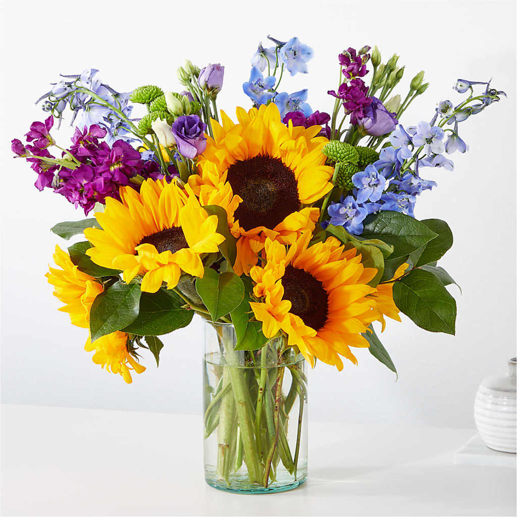 Catching Rays Bouquet – Jazmin Flowers, Chicago IL