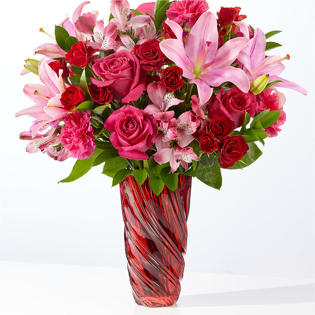 In Love Bouquet with Luxe Swirl Vase – Jazmin Flowers, Chicago IL