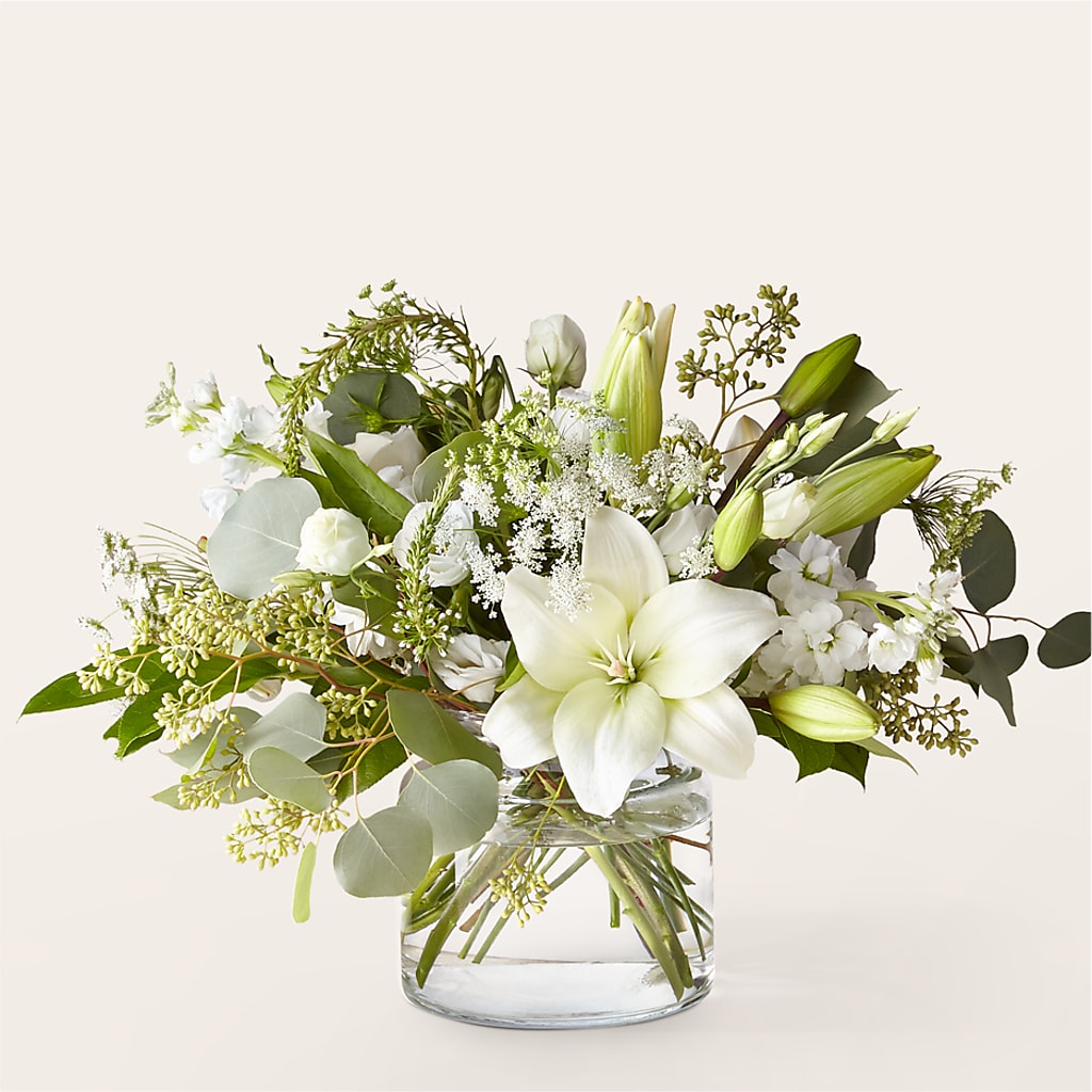 Alluring Elegance Bouquet – Jazmin Flowers, Chicago IL