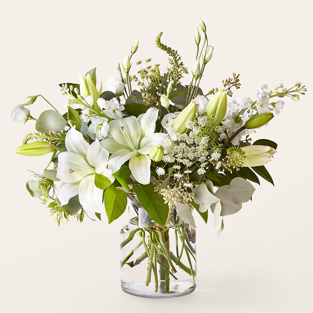 Alluring Elegance Bouquet – Jazmin Flowers, Chicago IL
