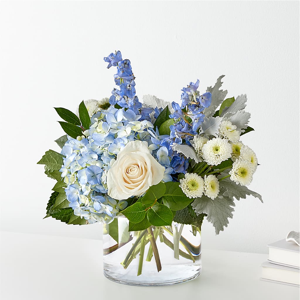 Clear Skies Bouquet – Jazmin Flowers, Chicago IL
