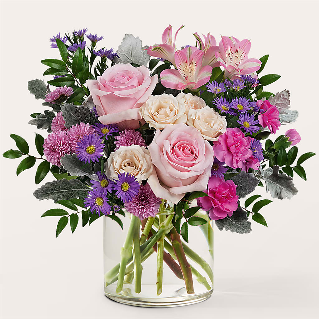 Light as a Feather Bouquet – Jazmin Flowers, Chicago IL