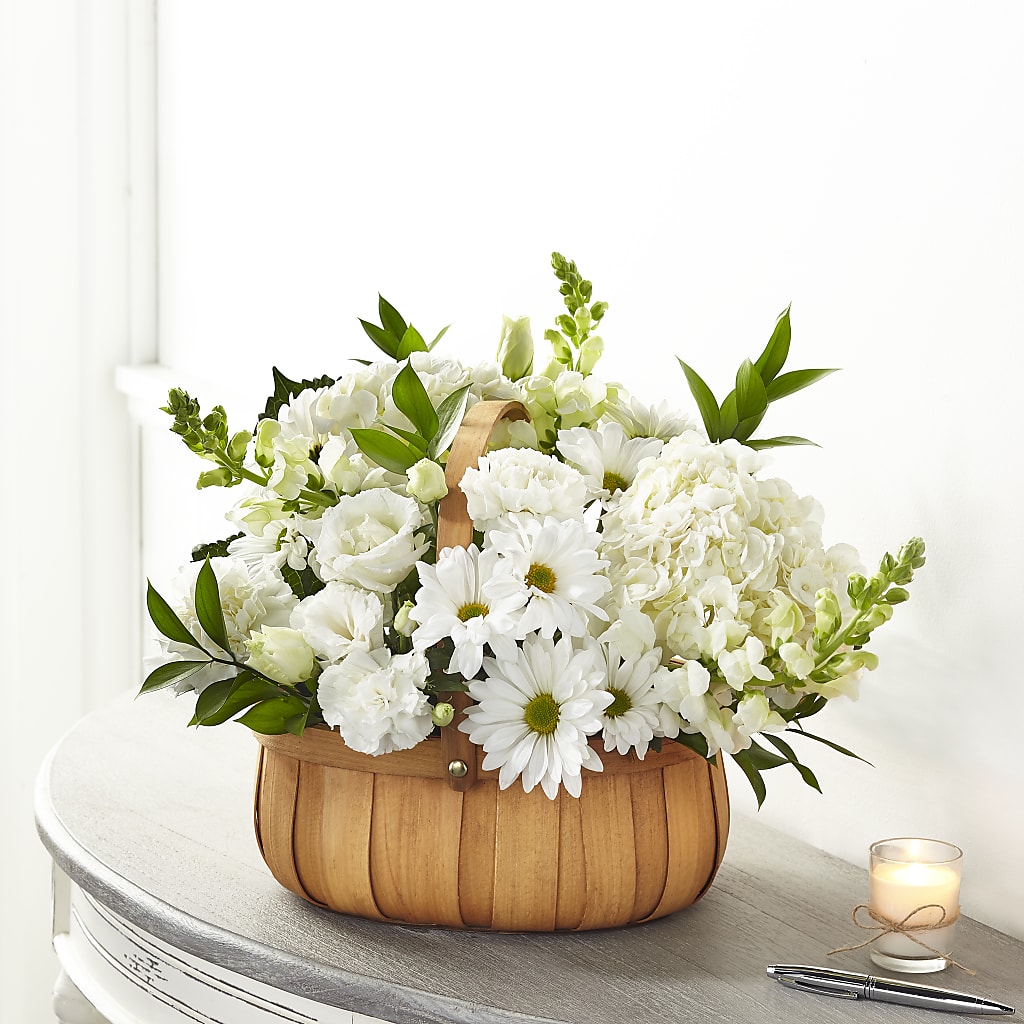Pure Ivory Basket – Jazmin Flowers, Chicago IL