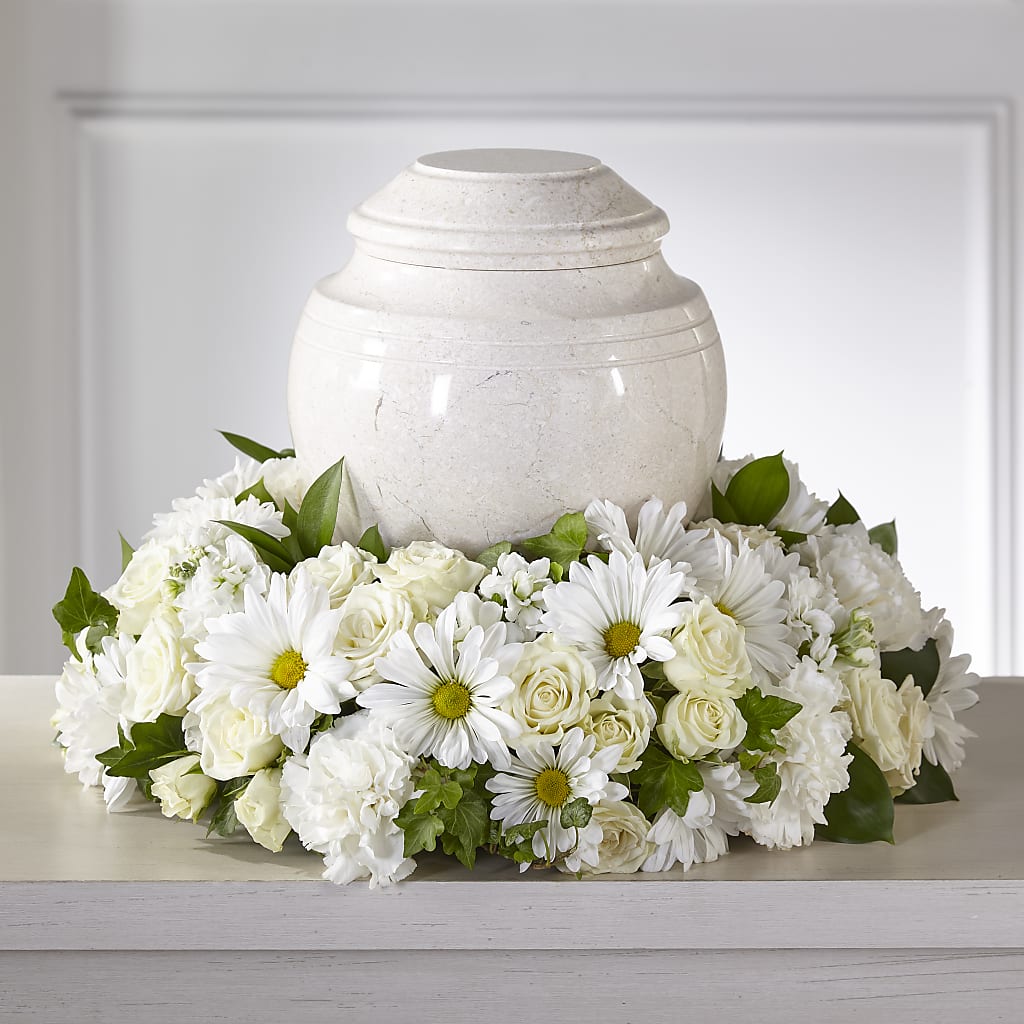 Ivory Gardens Cremation Adornment – Jazmin Flowers, Chicago IL