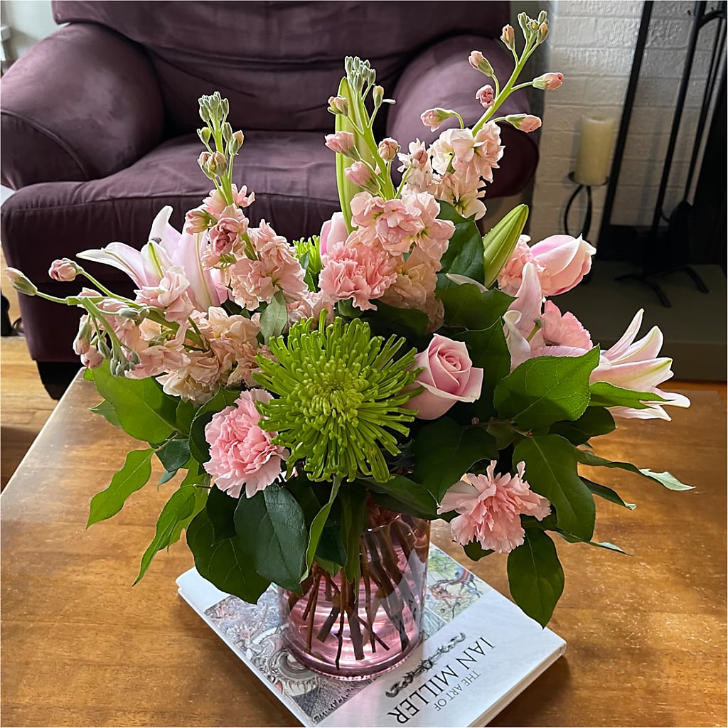 Pretty in Pink Bouquet – Jazmin Flowers, Chicago IL