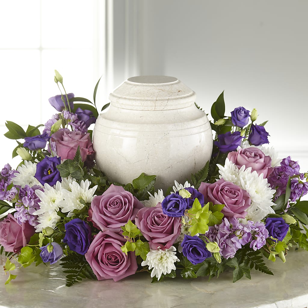 Blooming Sympathy Cremation Adornment – Jazmin Flowers, Chicago IL