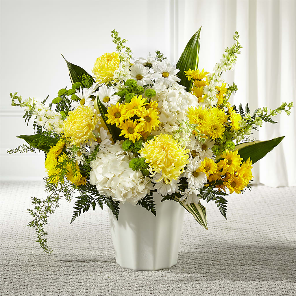 Unity & Grace Floor Basket – Jazmin Flowers, Chicago IL
