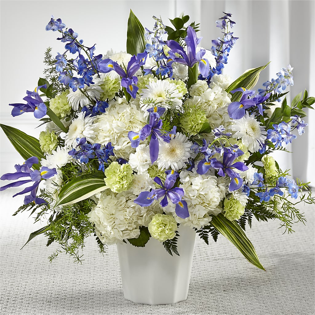 Soft Serenity Floor Basket – Jazmin Flowers, Chicago IL