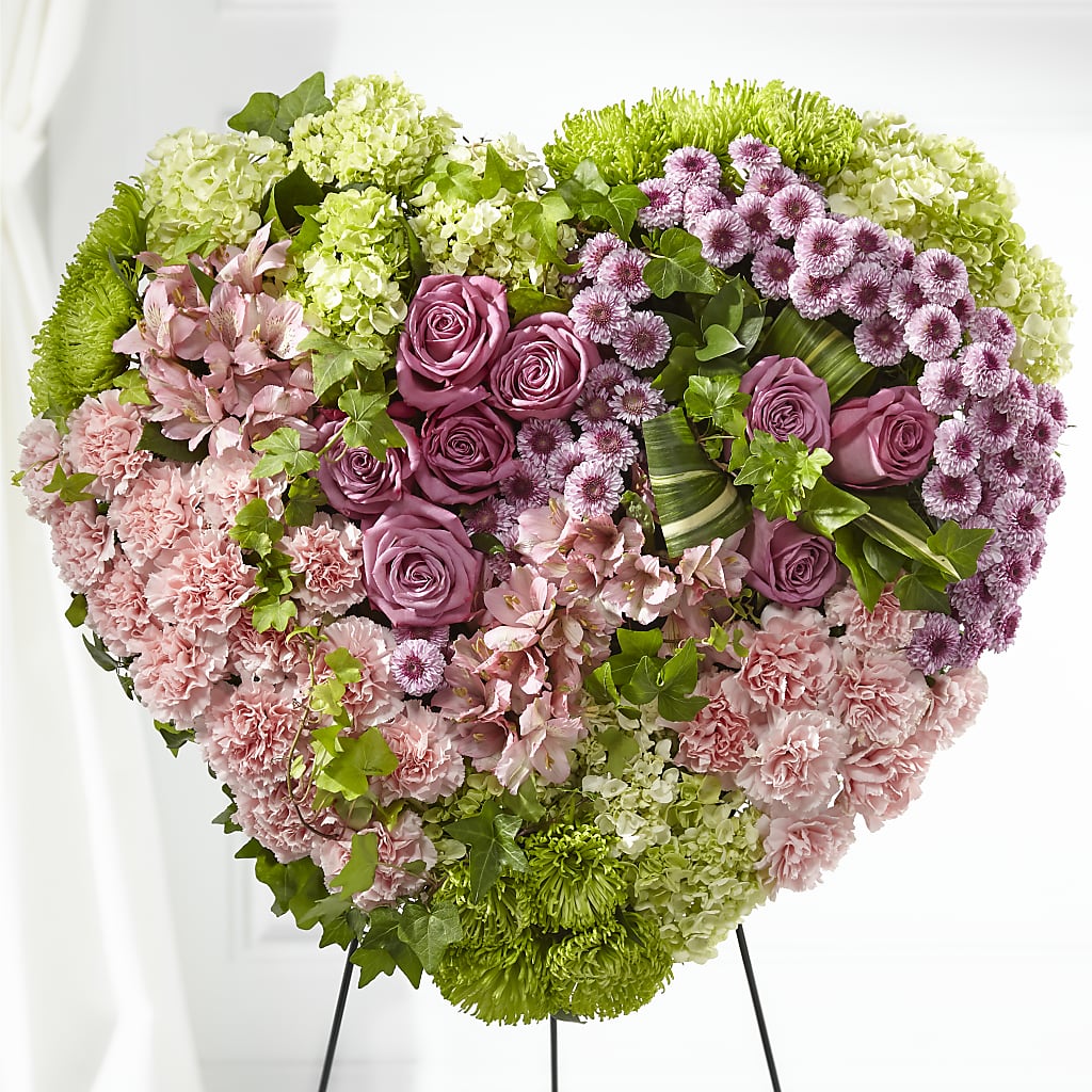 Heartwarming Standing Heart – Jazmin Flowers, Chicago IL