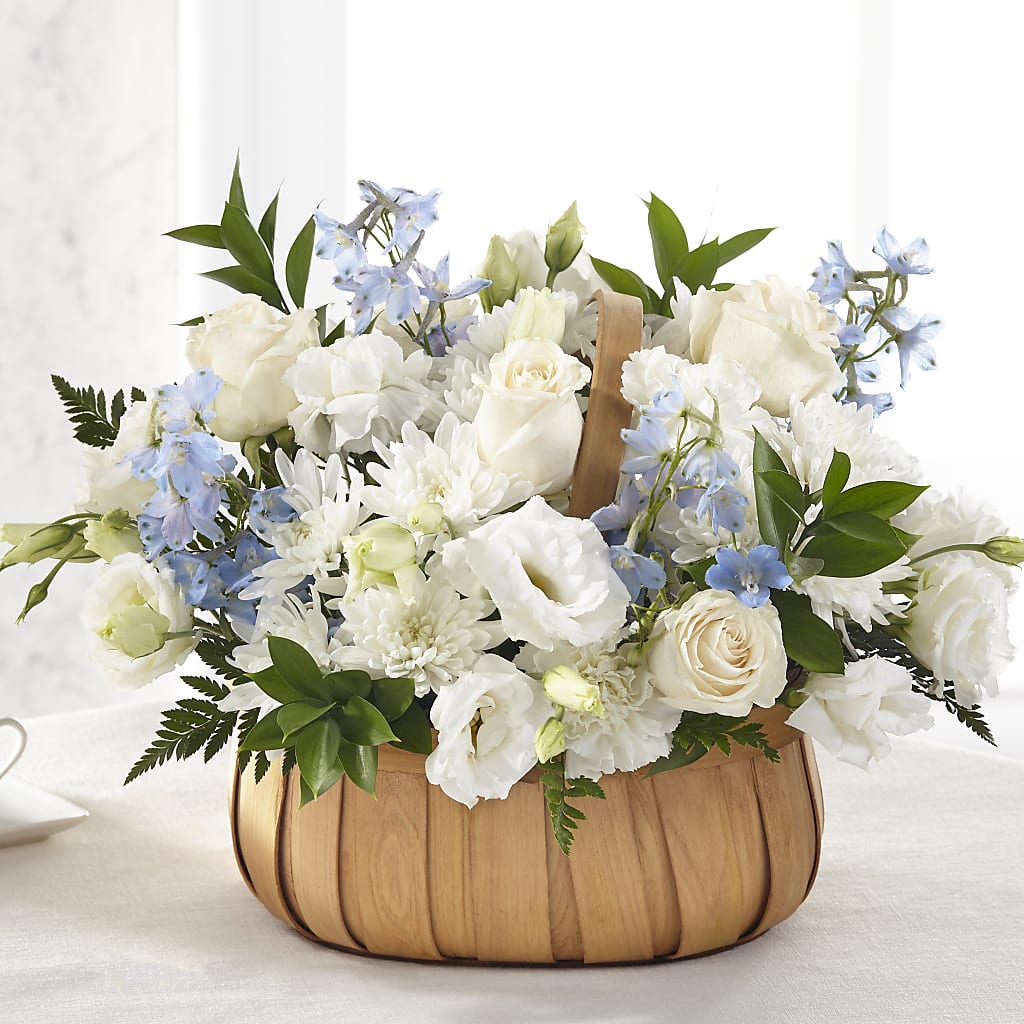 Sincerely Heartfelt Basket – Jazmin Flowers, Chicago IL