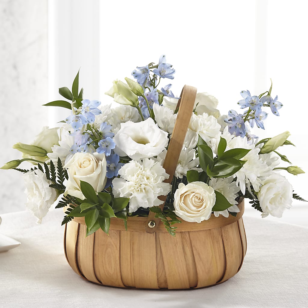 Sincerely Heartfelt Basket – Jazmin Flowers, Chicago IL