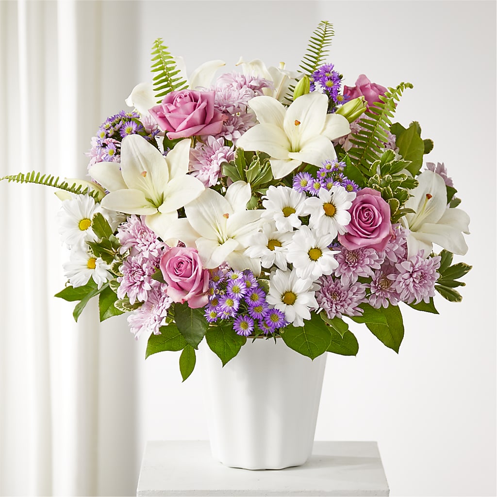 Warmest Thoughts Tabletop Basket – Jazmin Flowers, Chicago IL