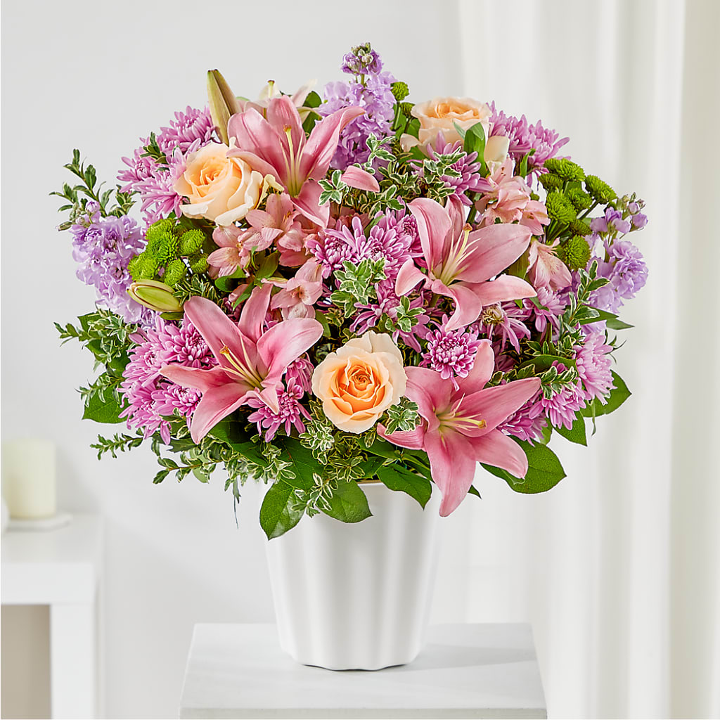 Supportive Embrace Tabletop Basket – Jazmin Flowers, Chicago IL