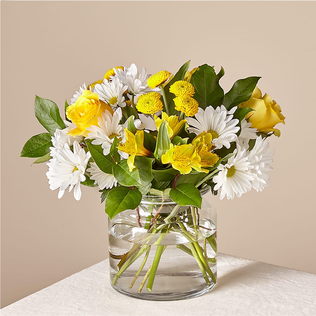 Sunny Sentiments Bouquet – Jazmin Flowers, Chicago IL