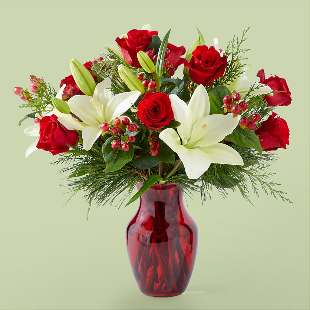Evergreen Delight Bouquet – Jazmin Flowers, Chicago IL