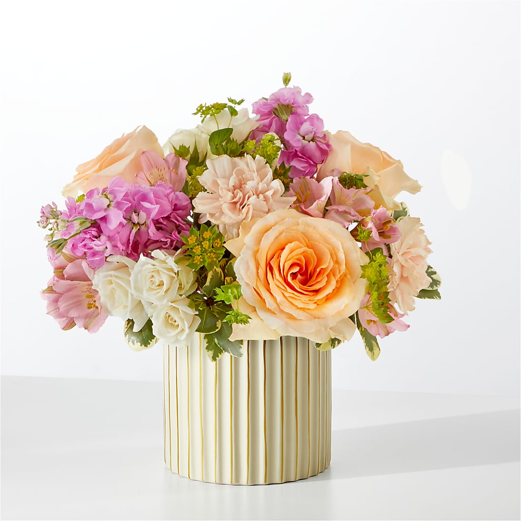 Paradise Bouquet with Ivory Vase – Jazmin Flowers, Chicago IL