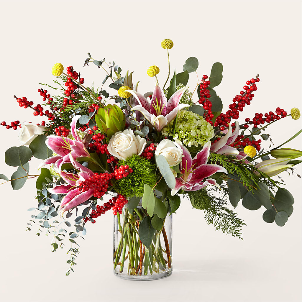 Berry & Bright Bouquet – Jazmin Flowers, Chicago IL
