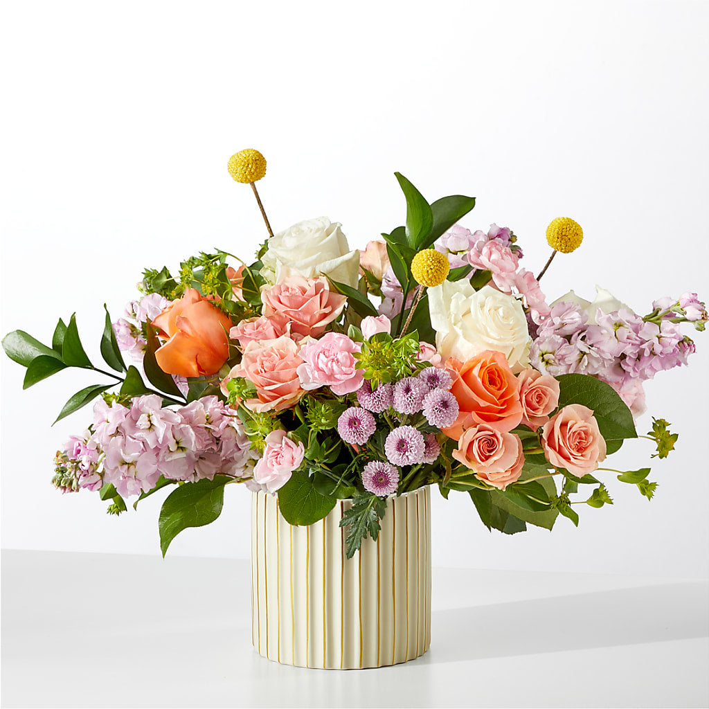 French Market Bouquet with Ivory Vase – Jazmin Flowers, Chicago IL