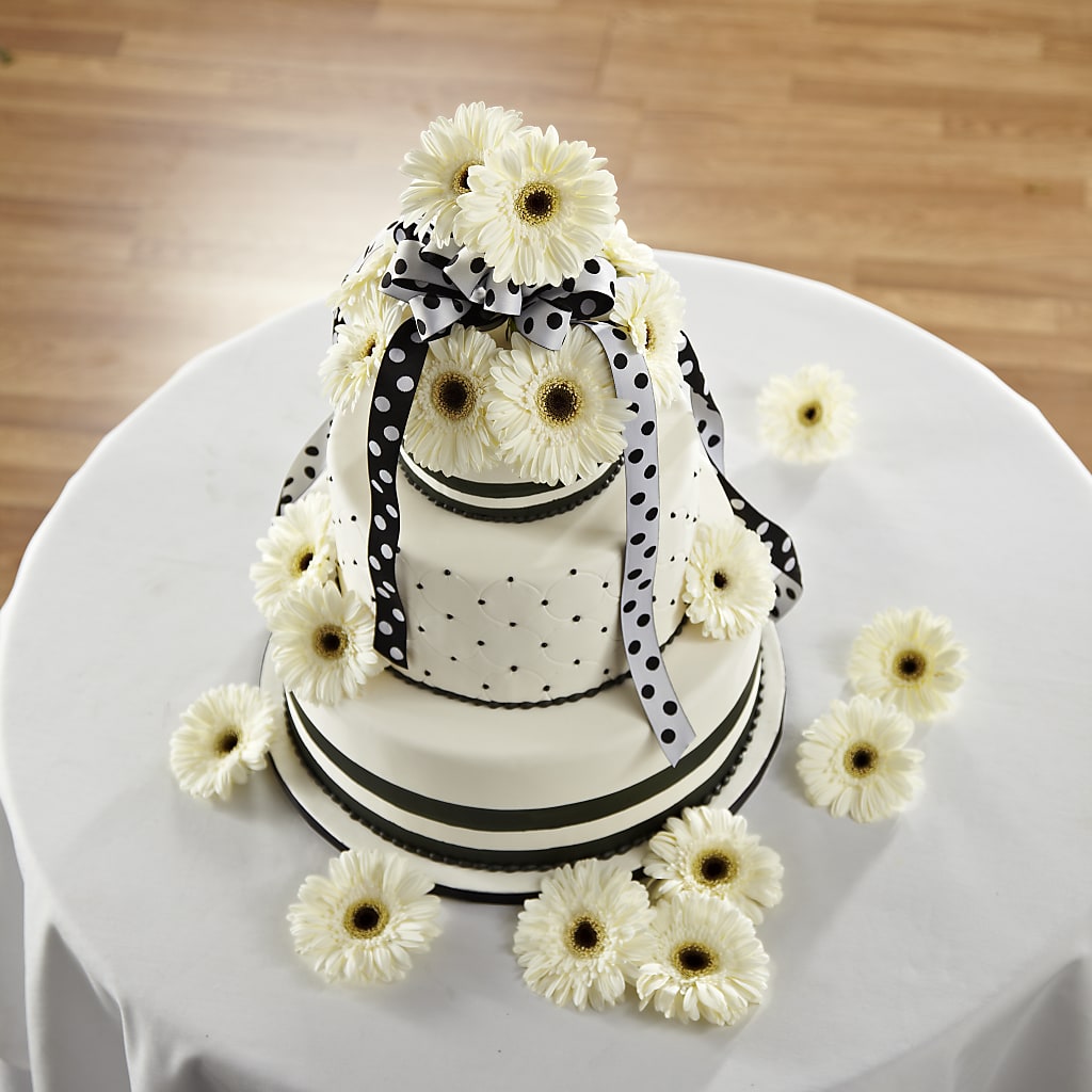 Simple Sophistication Cake Décor – Jazmin Flowers, Chicago IL