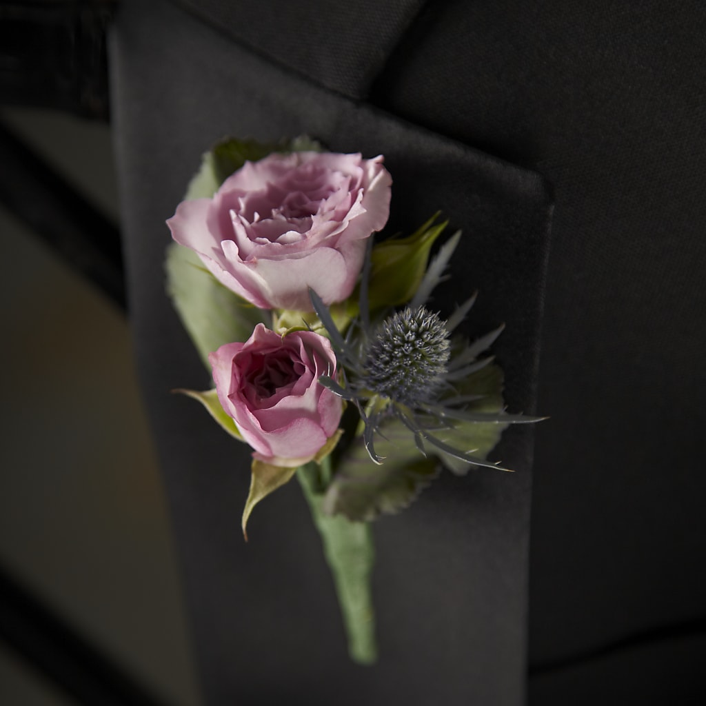 Veronica Boutonniere – Jazmin Flowers, Chicago IL