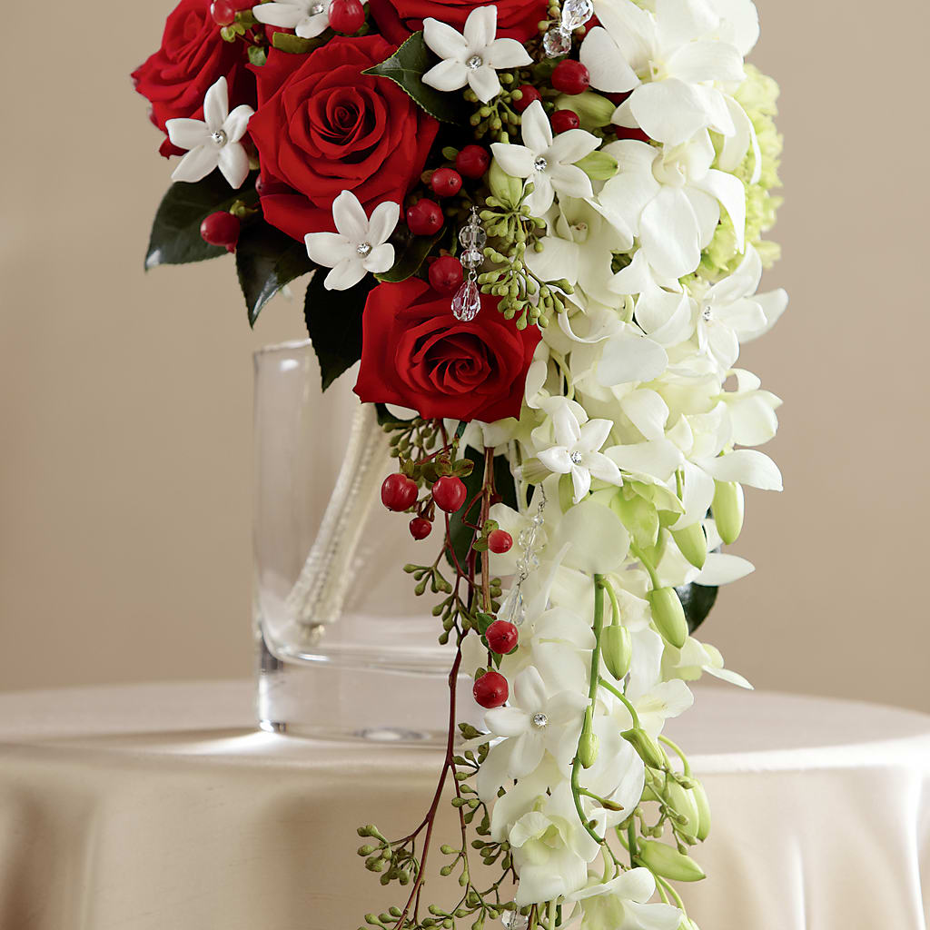 Here Comes the Bride Bouquet – Jazmin Flowers, Chicago IL