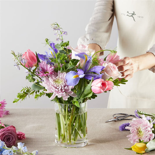 Pastel Tradition - A Florist Original –  Jazmin Flowers, Chicago IL