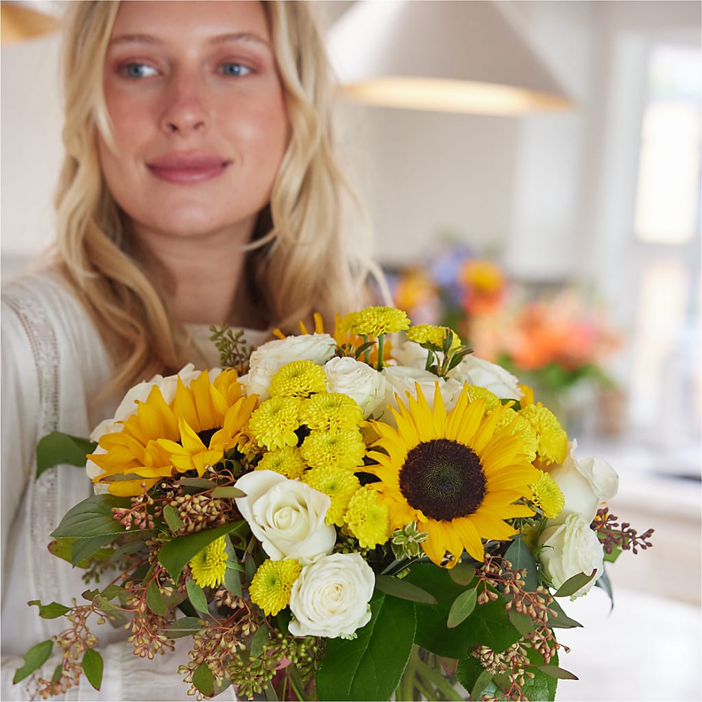 Luminous Morning Bouquet –  Jazmin Flowers, Chicago IL