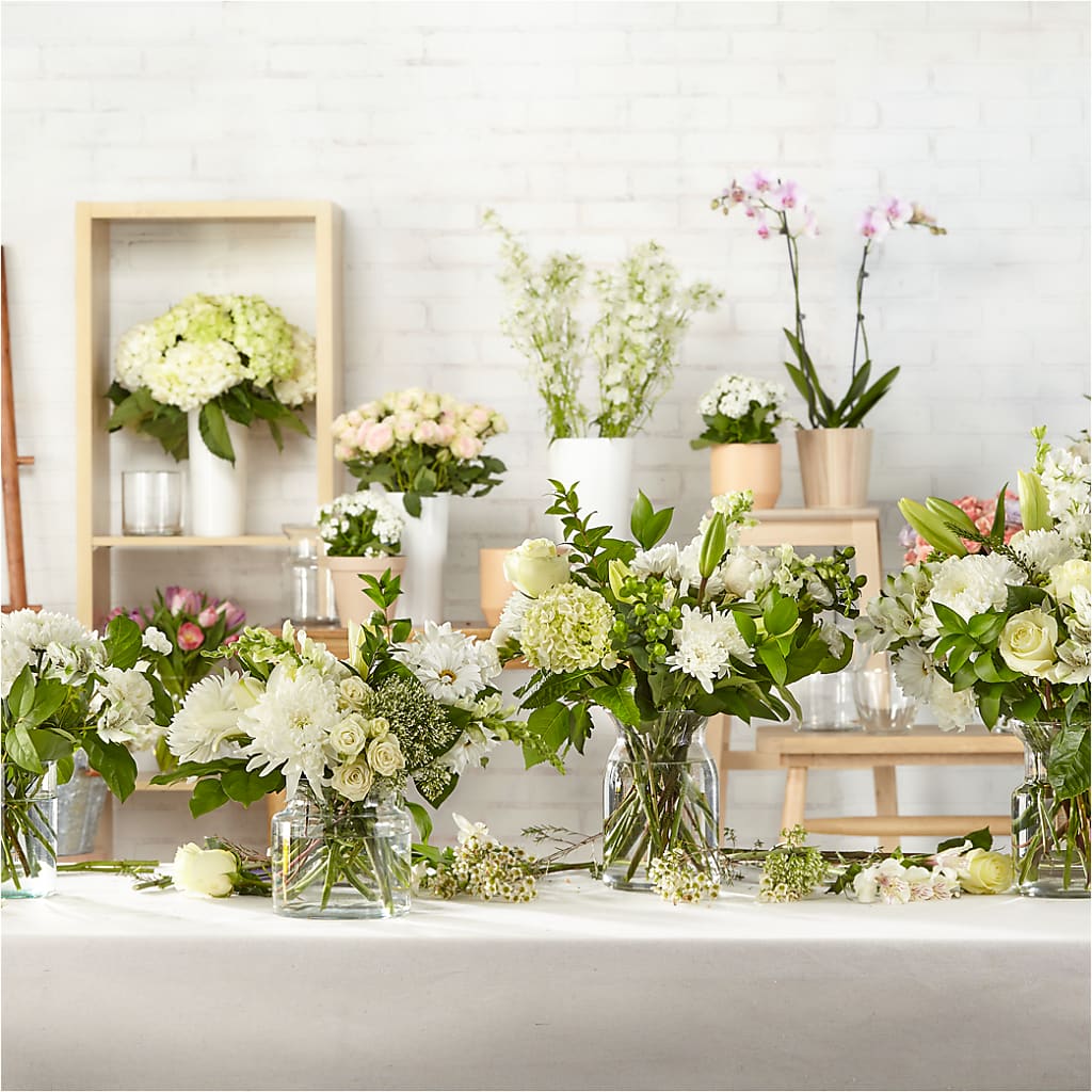 Classic Ivory – A Florist Original –  Jazmin Flowers, Chicago IL