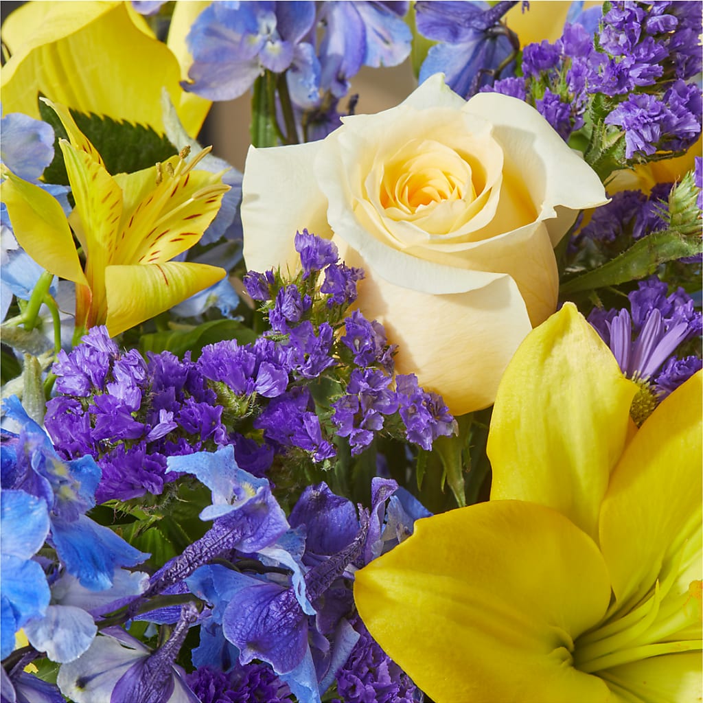 Limoncello Bouquet –  Jazmin Flowers, Chicago IL