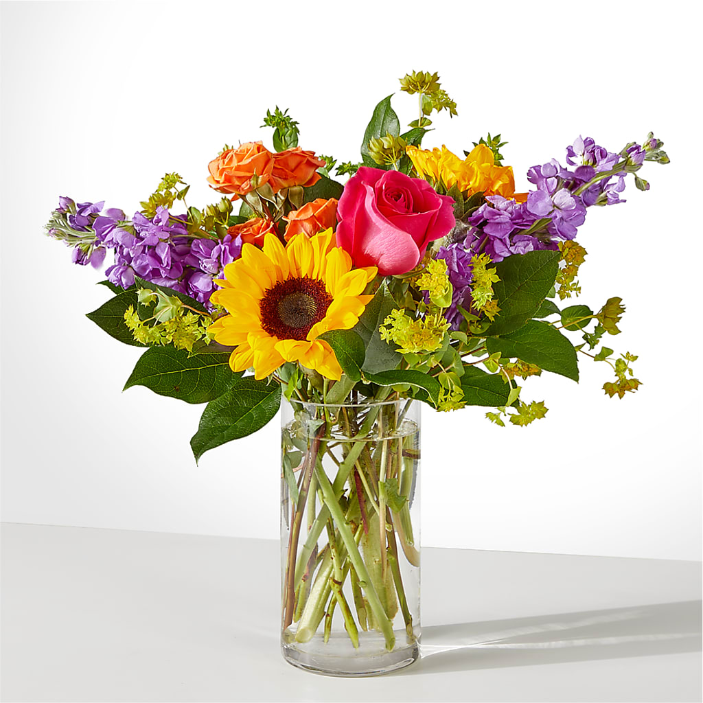 Vibrant Greetings Bouquet –  Jazmin Flowers, Chicago IL